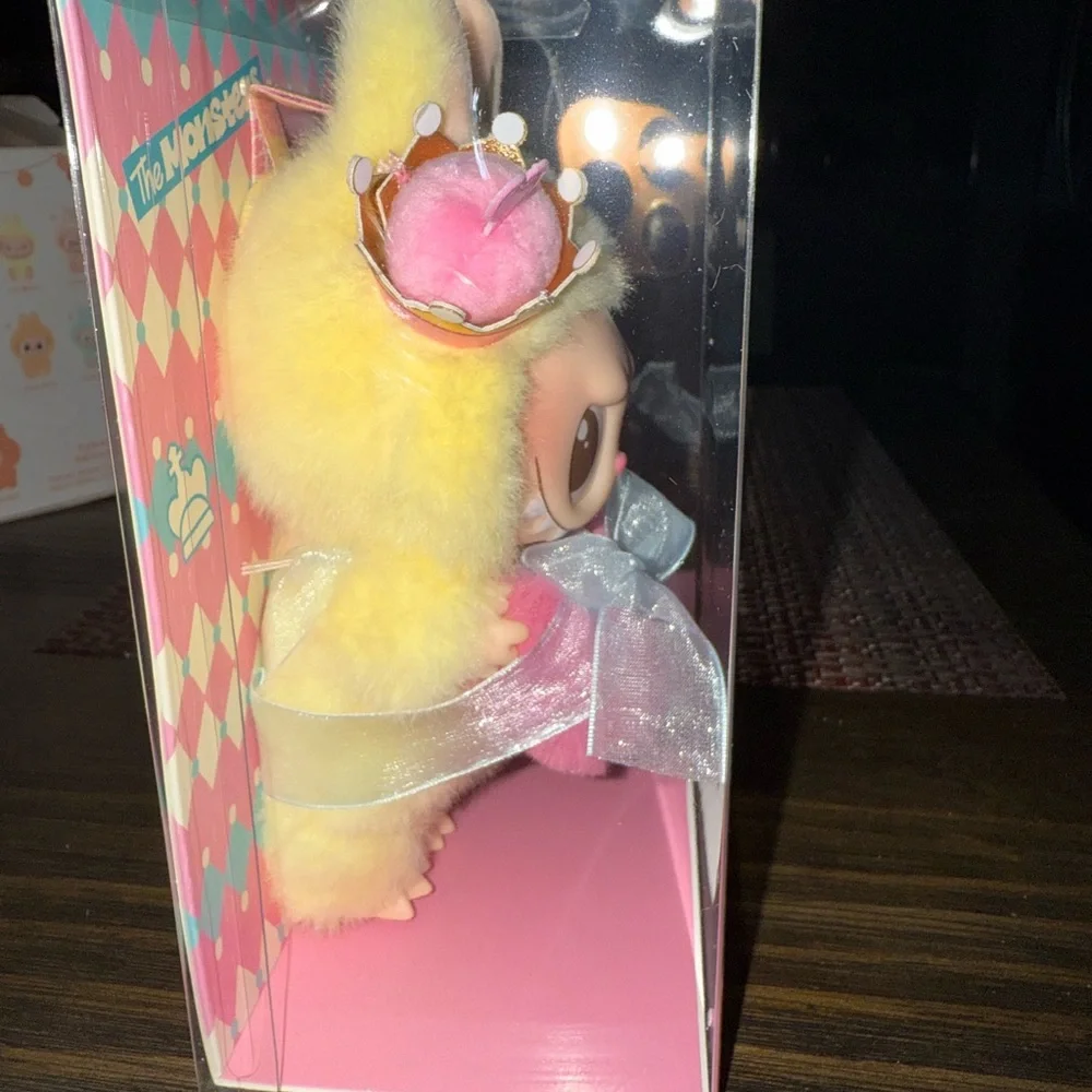 Sold - Picture 3 of 6